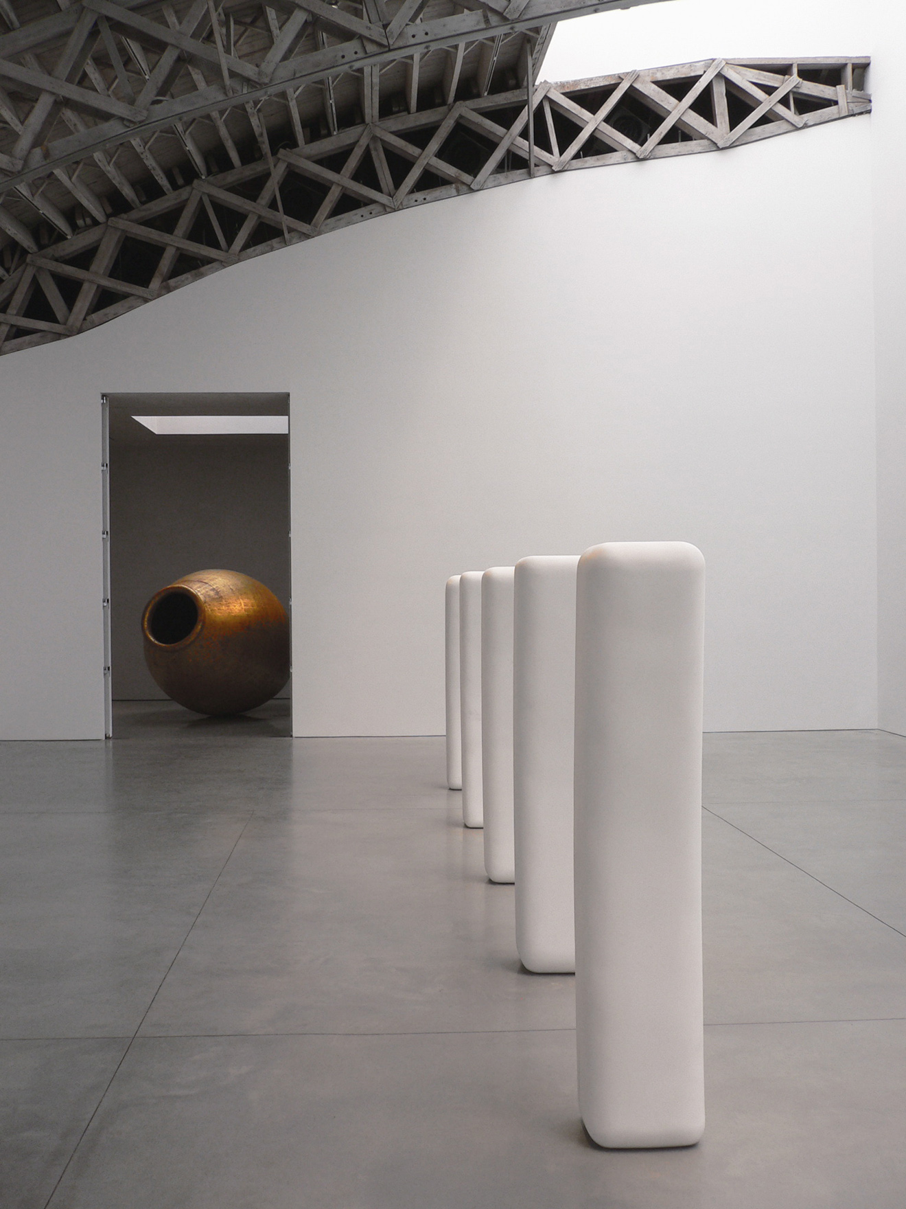 installation of white marble sculptures by James Lee Byars